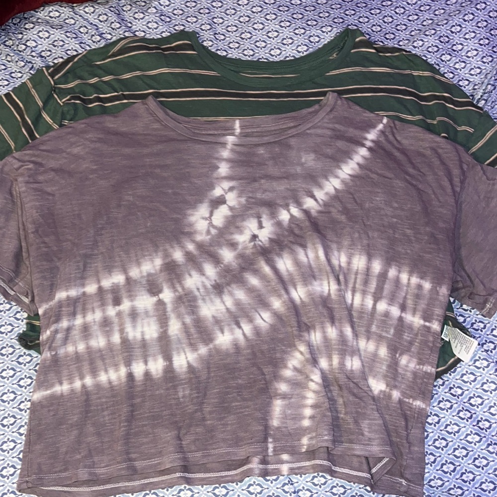 Women’s American Eagle Cropped Boxy T’s
